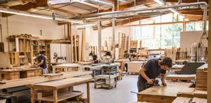 Marktführender Nischenanbieter für hochwertigen Innen- und Ausstellungsbau