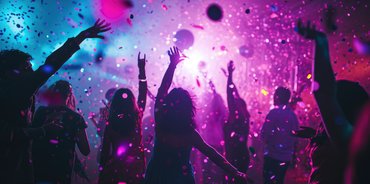 ------ HIGH-PERFORMER IM NIGHTLIFE-SEGMENT ------ Etablierte Führungsebene, durchgängig digitalisiert, hochgradig strukturiert, keinerlei Investitionsstau