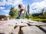 Etablierter Garten- und Landschaftsbaubetrieb mit sehr hohem Auftragsbestand