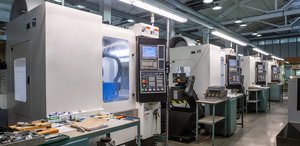 CNC - Produzent für Metall- und Kunststoff Maschinenteile