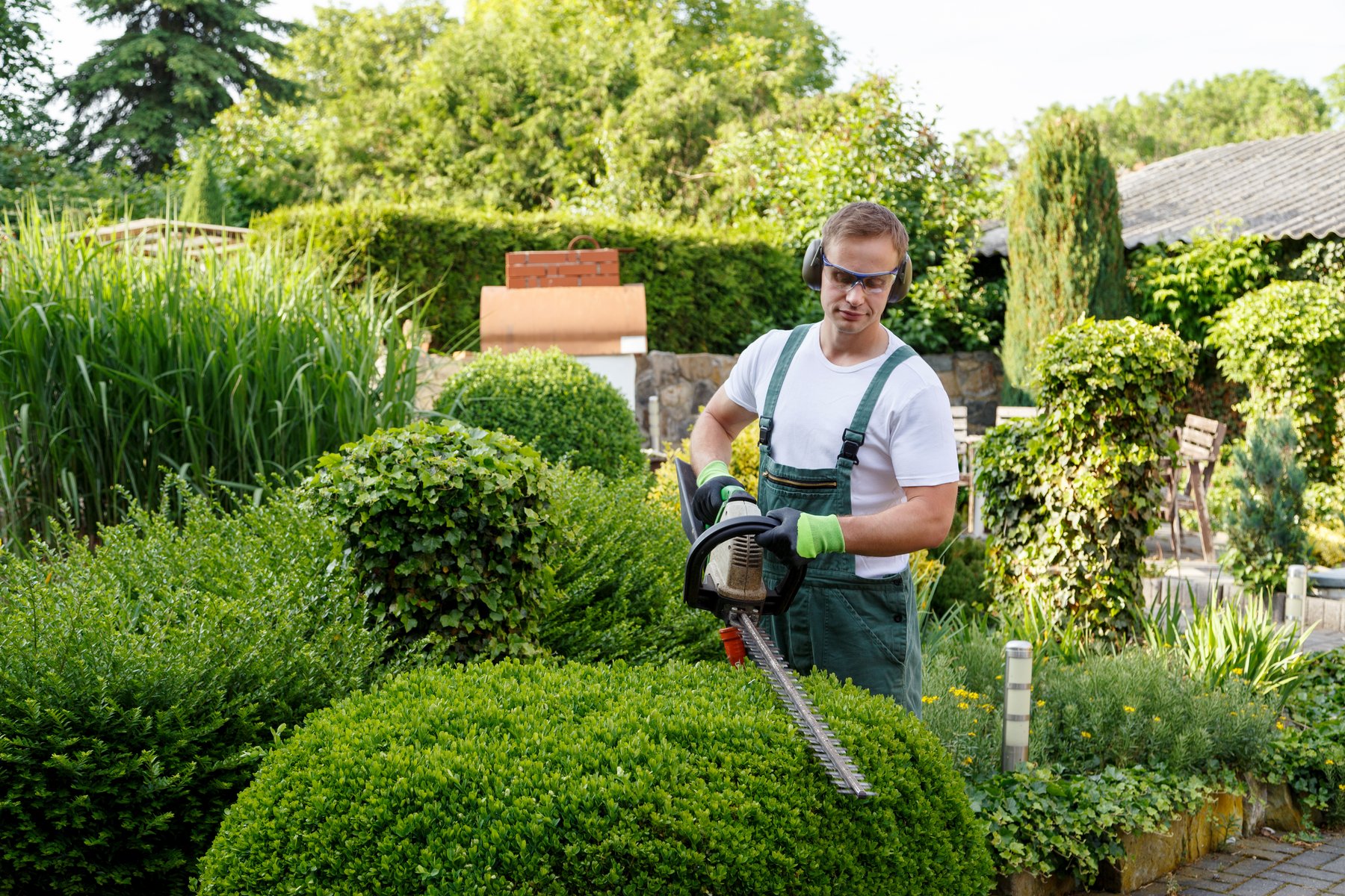 Garten- und Poolbauunternehmen