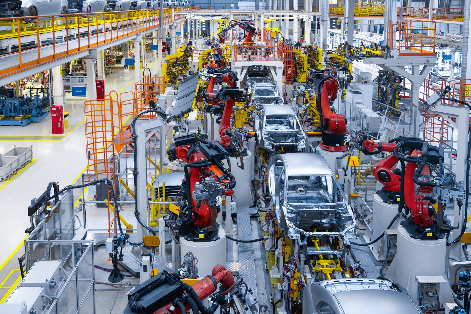 Dienstleistungsgruppe im Bereich Intralogistik, Fabrikplanung, Maschinenbau und Fertigungstechnik